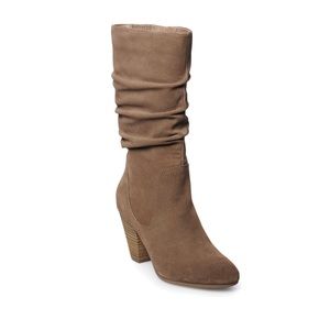 NWT Tan suede slouch boot!
